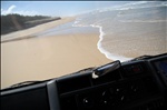 #aussie 261 - Fraser Island : 75 mile beach : drive on the beach in between the waves